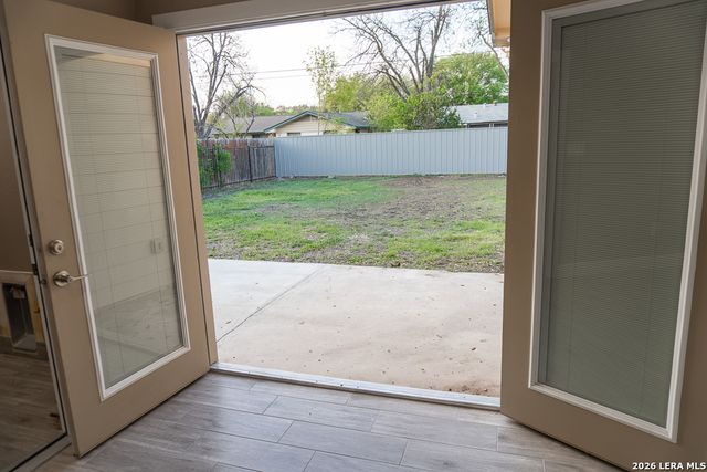 4719 Old Coach, San Antonio, TX 78220