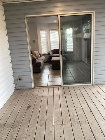 2 Forest Breeze Court, Fort Walton Beach, FL 32547