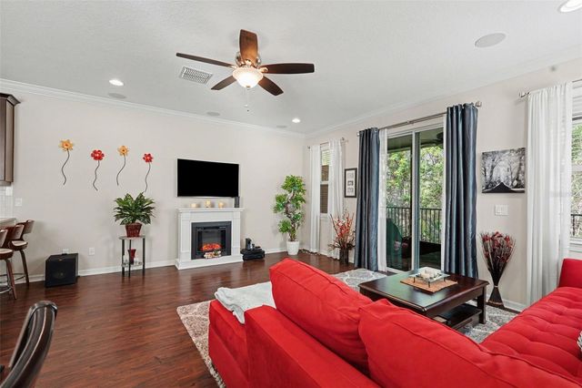 908 VINEYARD LANE, Oldsmar, FL 34677