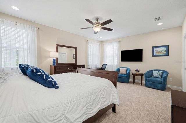 908 VINEYARD LANE, Oldsmar, FL 34677