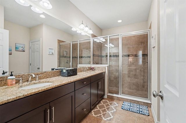 908 VINEYARD LANE, Oldsmar, FL 34677