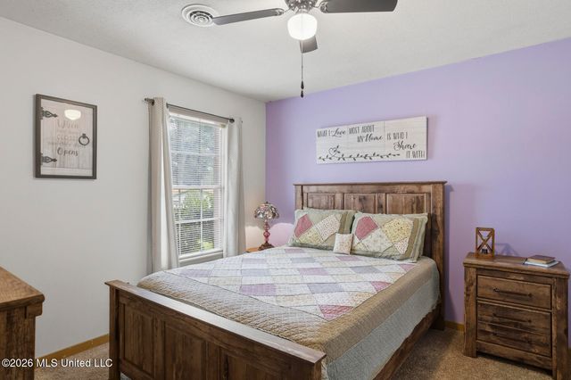 1210 Huntcliff Way, Clinton, MS 39056