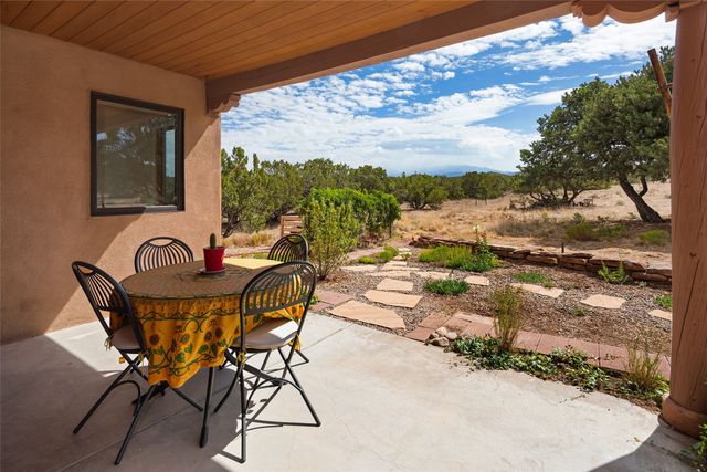 18 Blue Canyon Vista, Santa Fe, NM 87507