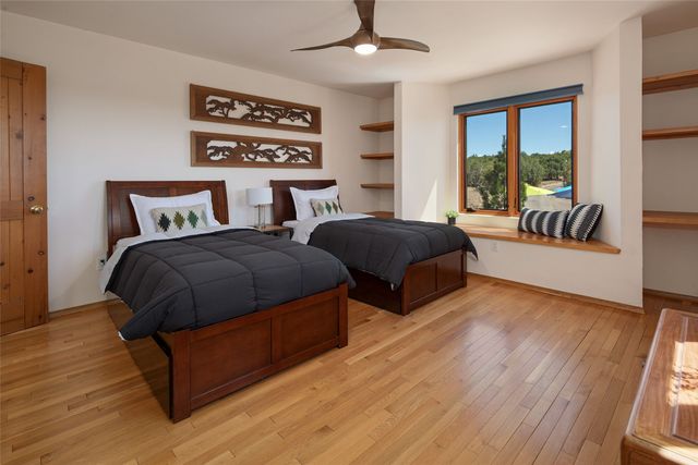 18 Blue Canyon Vista, Santa Fe, NM 87507