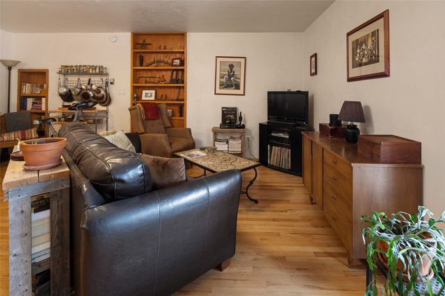 18 Blue Canyon Vista, Santa Fe, NM 87507