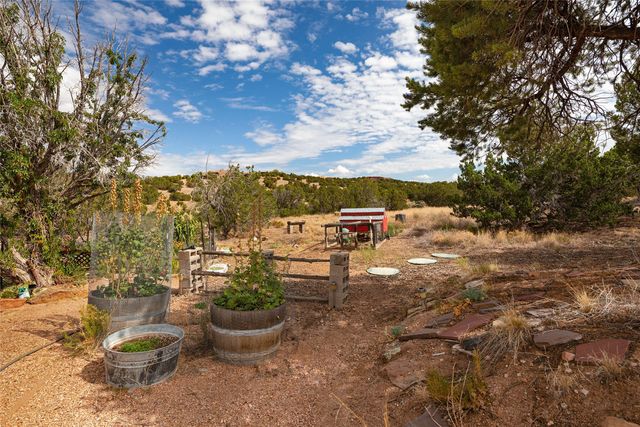 18 Blue Canyon Vista, Santa Fe, NM 87507