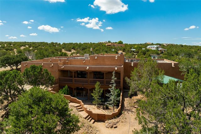 18 Blue Canyon Vista, Santa Fe, NM 87507