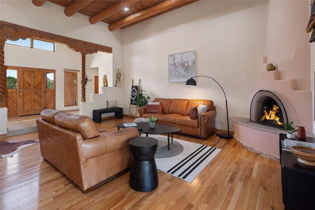 18 Blue Canyon Vista, Santa Fe, NM 87507