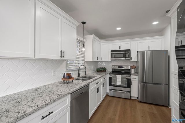 1613 Armstrong Street NW, Huntsville, AL 35816