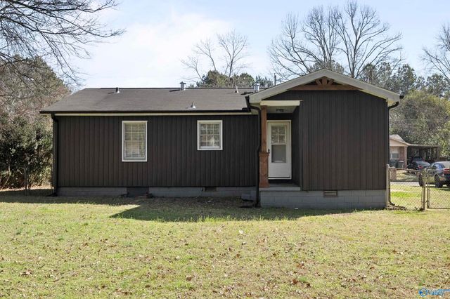 1613 Armstrong Street NW, Huntsville, AL 35816