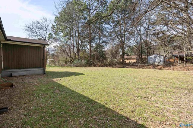 1613 Armstrong Street NW, Huntsville, AL 35816