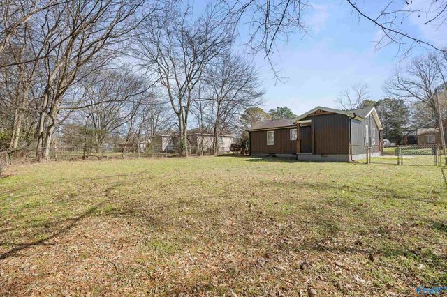 1613 Armstrong Street NW, Huntsville, AL 35816