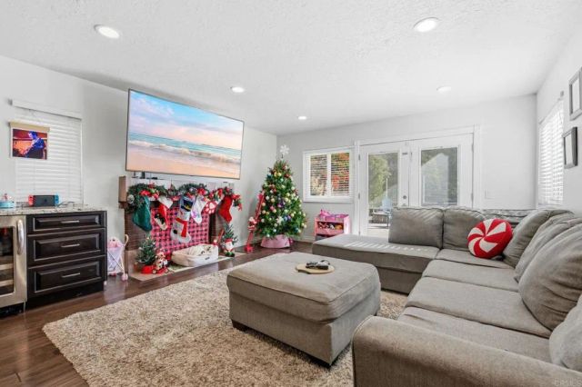 25252 Misty Ridg, Mission Viejo, CA 92692