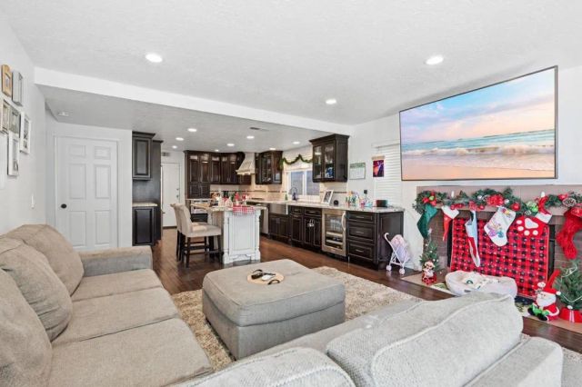 25252 Misty Ridg, Mission Viejo, CA 92692