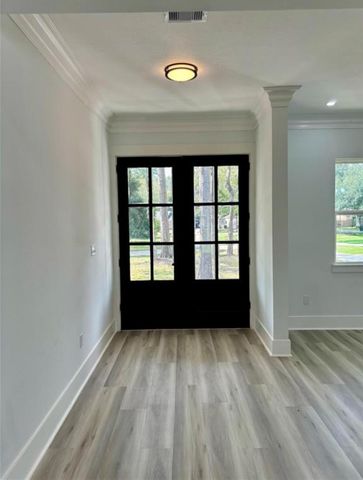 16 River Plantation Drive, Conroe, TX 77302