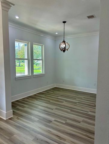 16 River Plantation Drive, Conroe, TX 77302