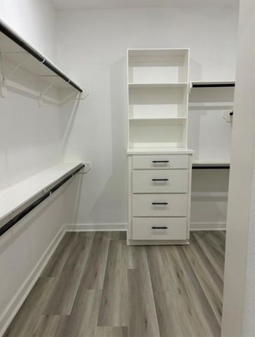 16 River Plantation Drive, Conroe, TX 77302