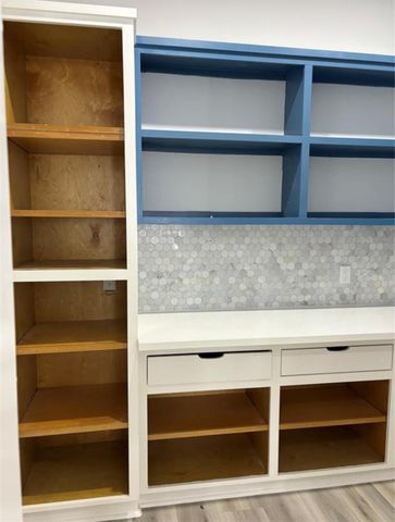 16 River Plantation Drive, Conroe, TX 77302