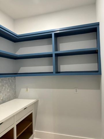 16 River Plantation Drive, Conroe, TX 77302