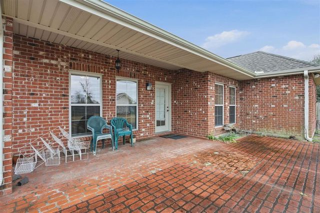 6975 West Savanna Lane, Lake Charles, LA 70605