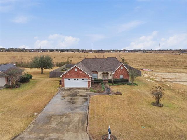6975 West Savanna Lane, Lake Charles, LA 70605