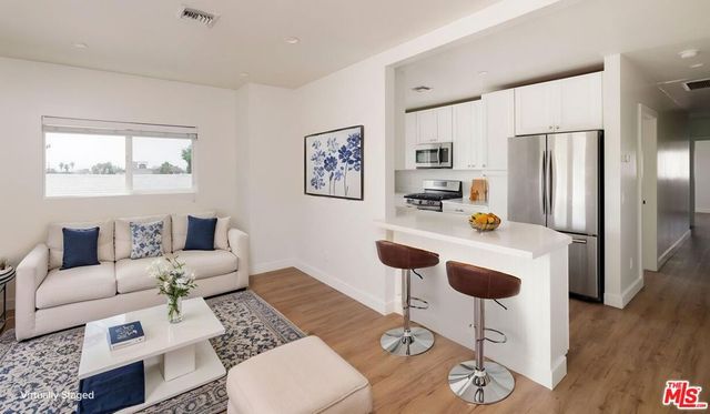 727 N La Fayette Park Place 2, Los Angeles, CA 90026