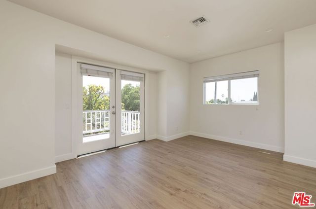 727 N La Fayette Park Place 2, Los Angeles, CA 90026