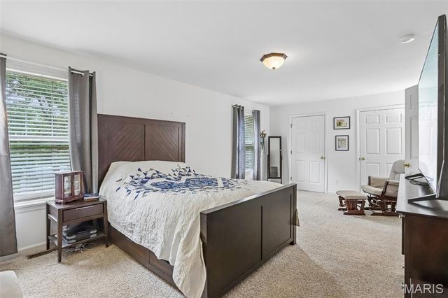 408 Caddy Court, St Clair, MO 63077