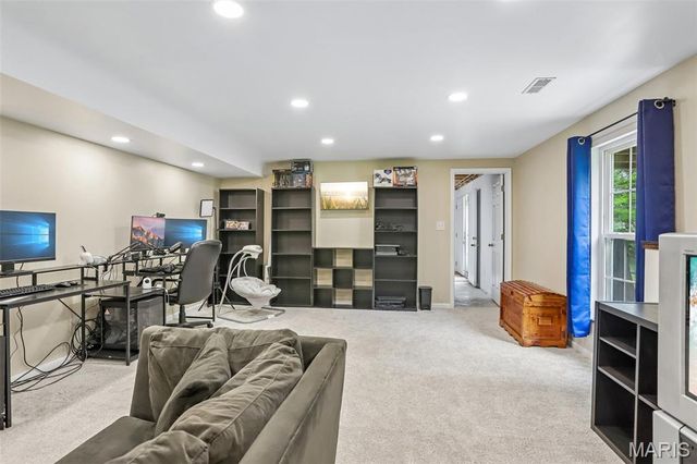 408 Caddy Court, St Clair, MO 63077