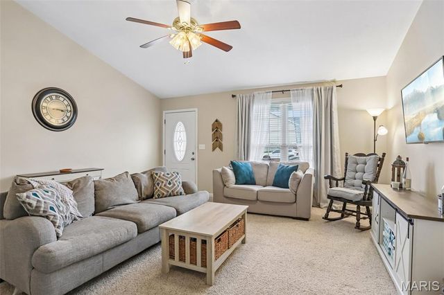408 Caddy Court, St Clair, MO 63077