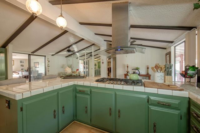 1351 Rector Lane, Yokuts Valley, CA 93675