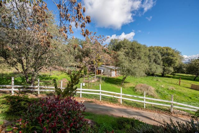 1351 Rector Lane, Yokuts Valley, CA 93675