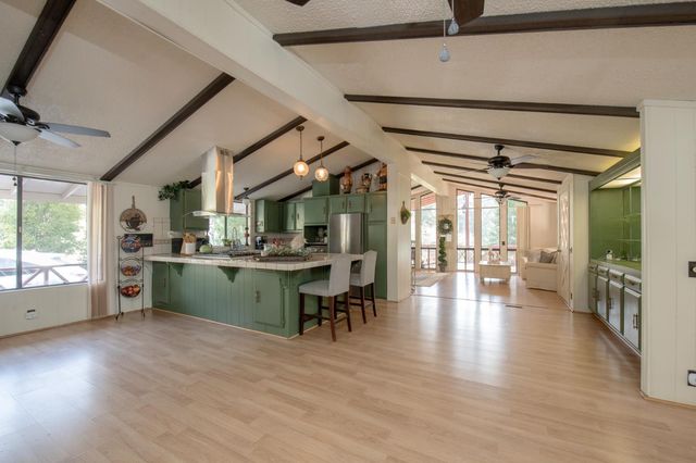 1351 Rector Lane, Yokuts Valley, CA 93675