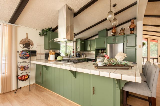 1351 Rector Lane, Yokuts Valley, CA 93675