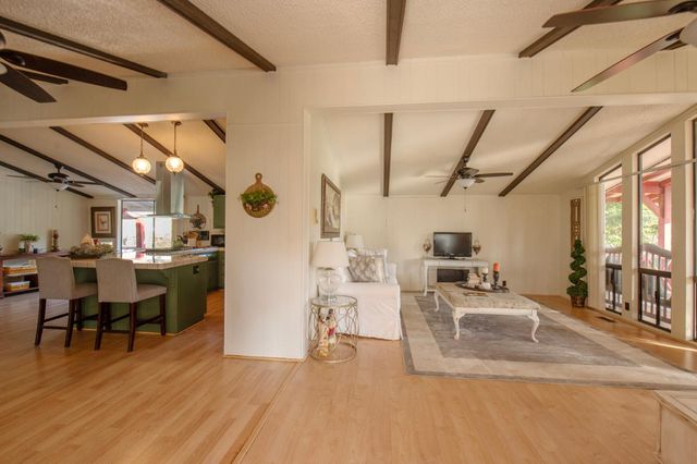 1351 Rector Lane, Yokuts Valley, CA 93675