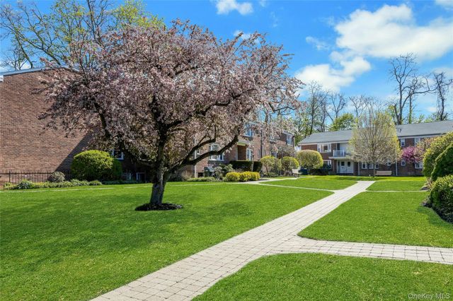 39 Carpenter Avenue A, Mount Kisco, NY 10549