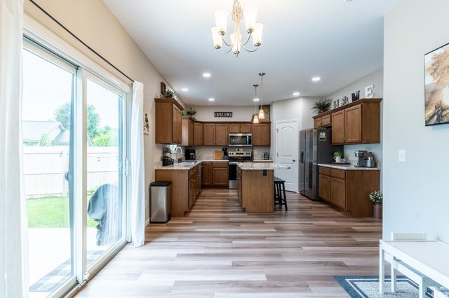 1964 Abbey Court, Huntington, IN 46750