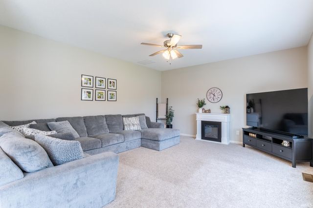 1964 Abbey Court, Huntington, IN 46750
