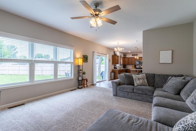 1964 Abbey Court, Huntington, IN 46750