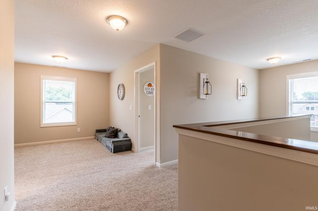 1964 Abbey Court, Huntington, IN 46750