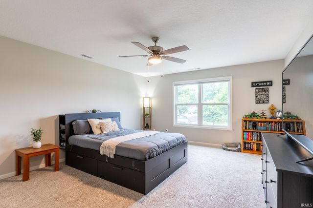 1964 Abbey Court, Huntington, IN 46750