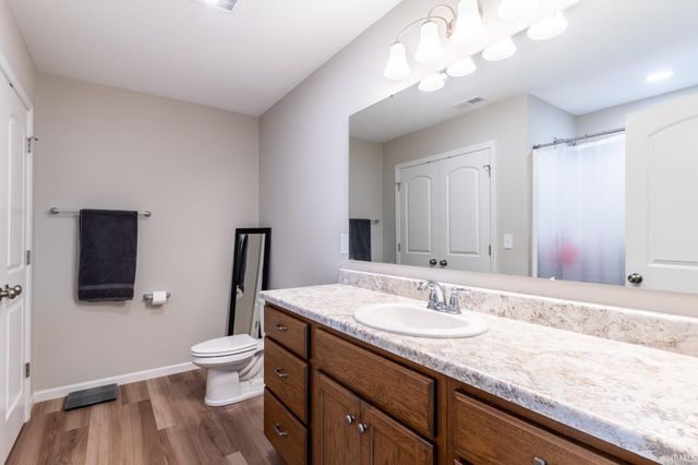 1964 Abbey Court, Huntington, IN 46750