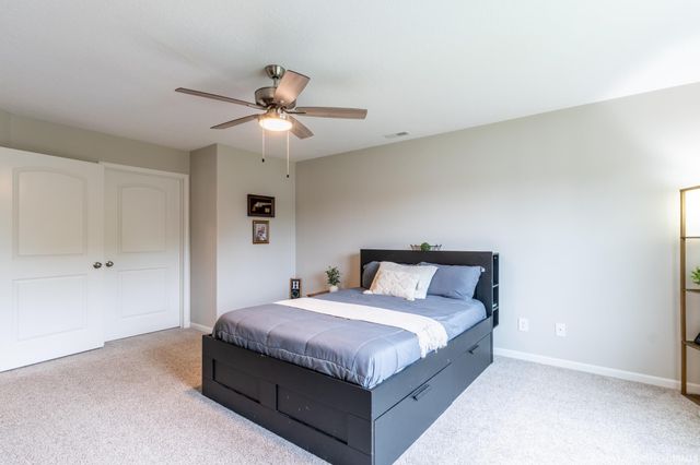 1964 Abbey Court, Huntington, IN 46750