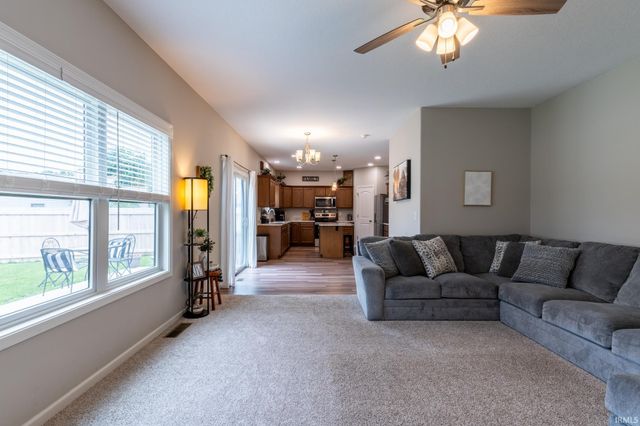 1964 Abbey Court, Huntington, IN 46750