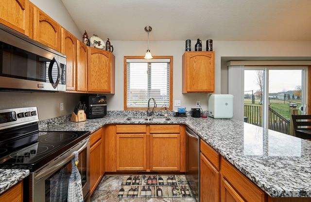3013 SW Townpark Drive, Ankeny, IA 50023