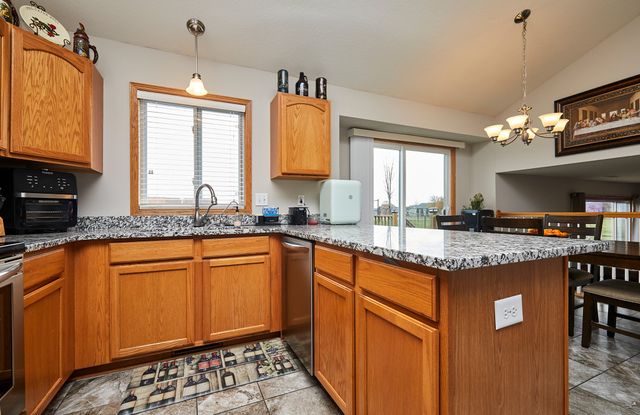 3013 SW Townpark Drive, Ankeny, IA 50023