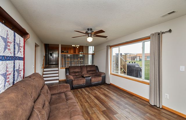 3013 SW Townpark Drive, Ankeny, IA 50023