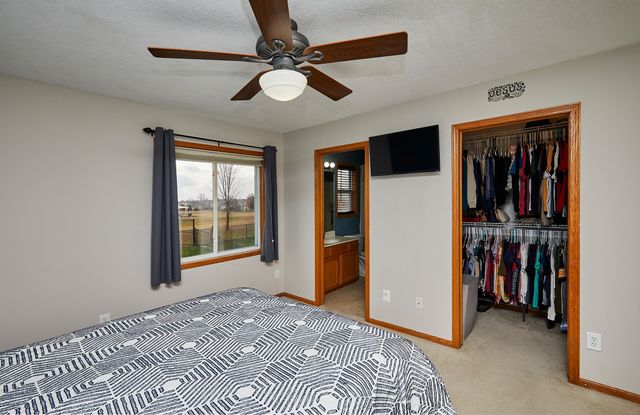 3013 SW Townpark Drive, Ankeny, IA 50023