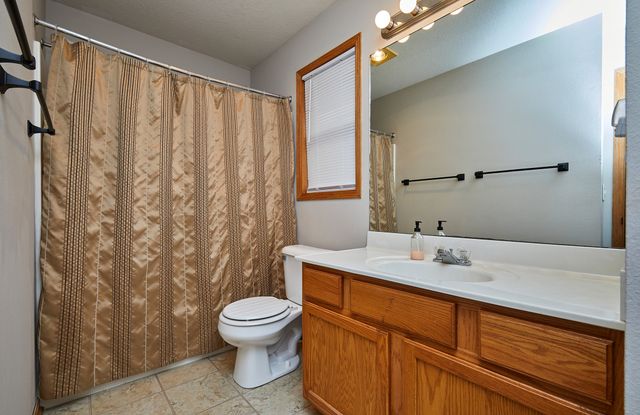 3013 SW Townpark Drive, Ankeny, IA 50023