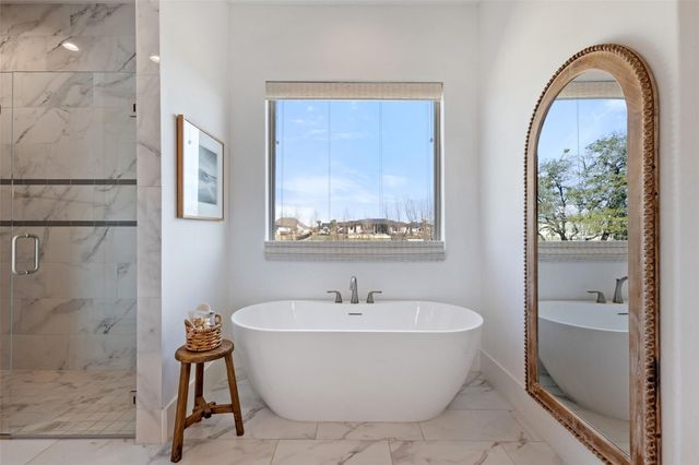 105 Deer Valley DR, Georgetown, TX 78628